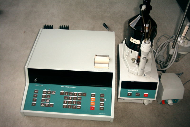 Karl Fischer Titrator Metrohm 686