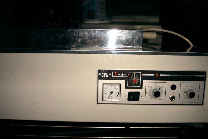 Schüttelwasserbad GFL 1083