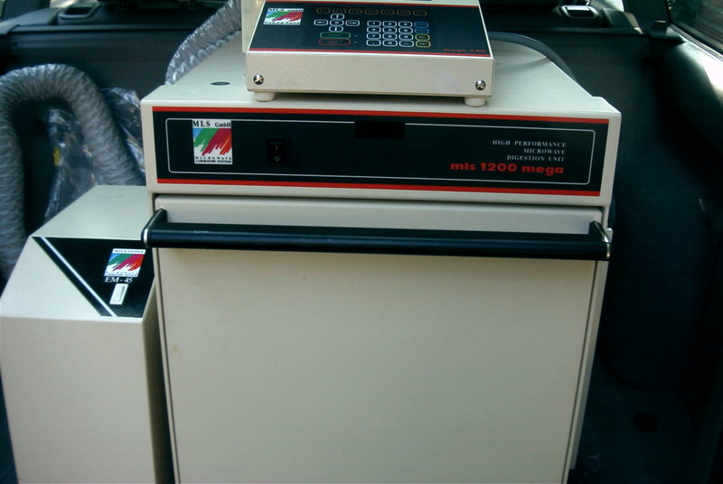 Microwave Digestion System MLS Mega 1200-240