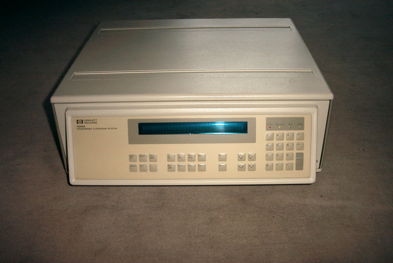 HPLC Detektor Hewlett Packard Fluorescence Modell 1046A HP-IB