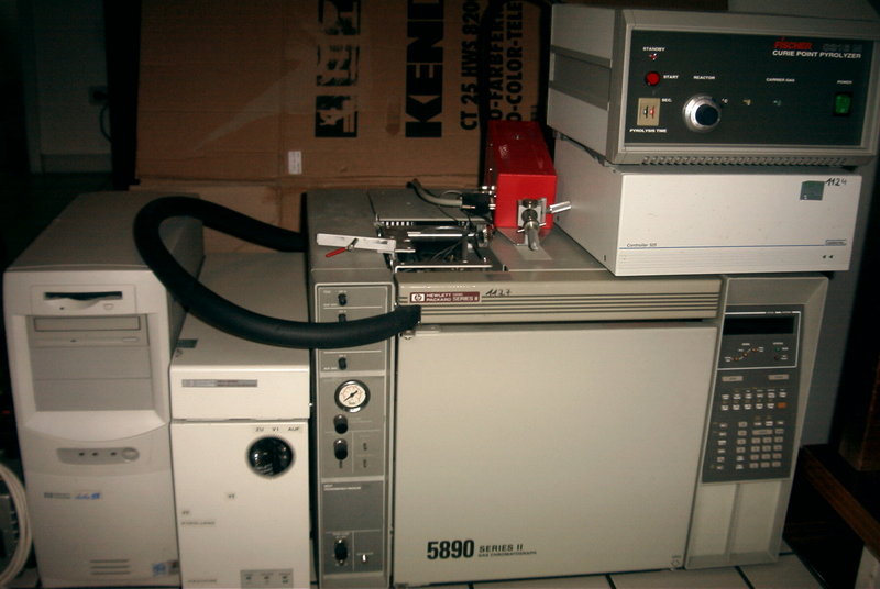 GC-MS System Hewlett Packard 5972 GC-MS System Hewlett Packard 5972