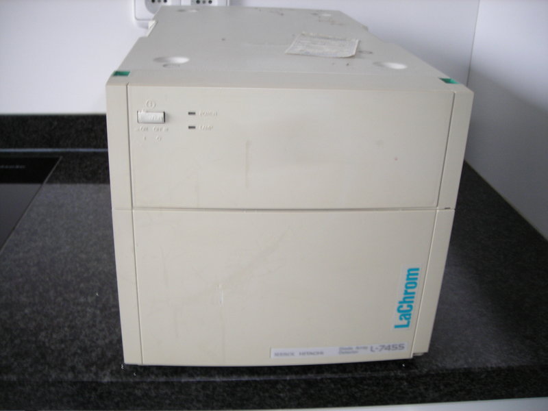 Hitachi L-7455 LaChrom HPLC Diodenarray Detector